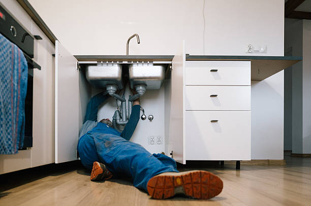 Professional Leak Detection technician working in Penland, NC